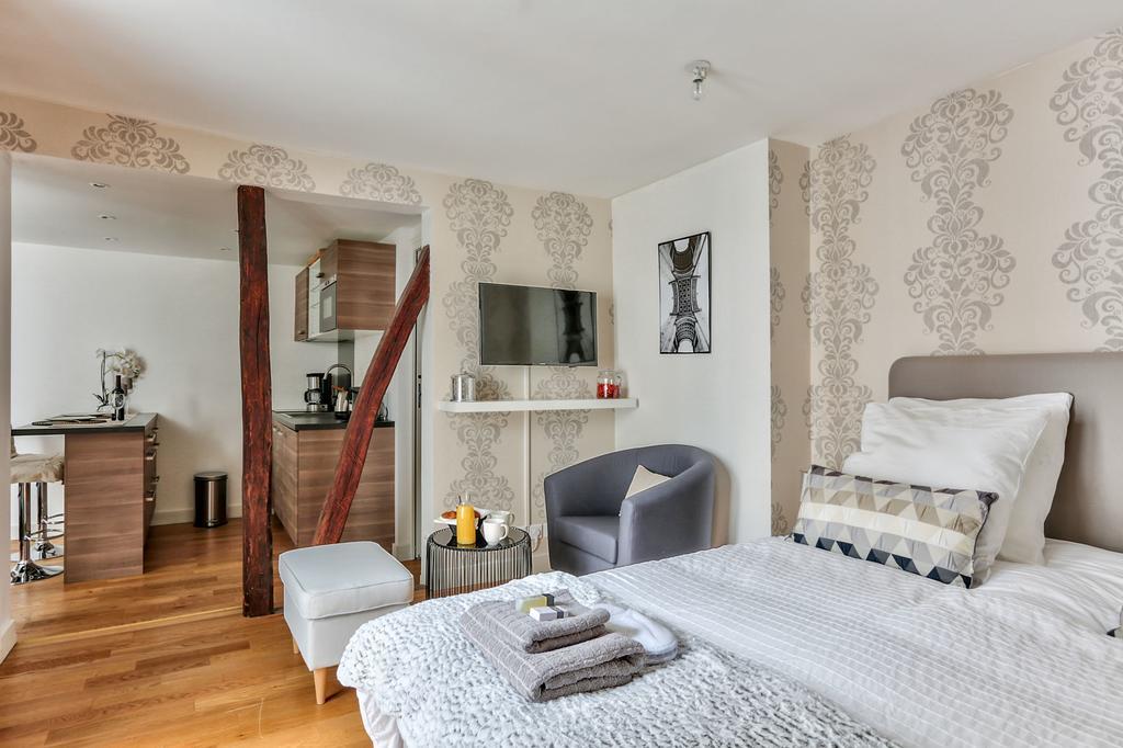 Love Nest In Saint Germain باريس المظهر الخارجي الصورة